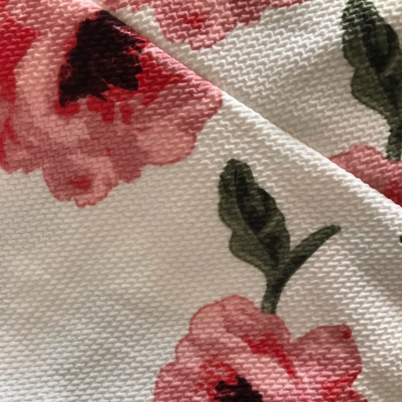 Cute floral papaya dress - Picture 3 of 4